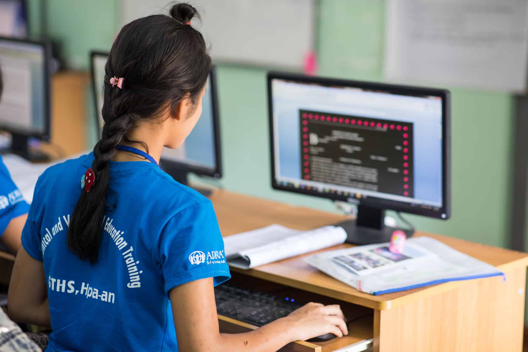 Myanmar Computer Science Class